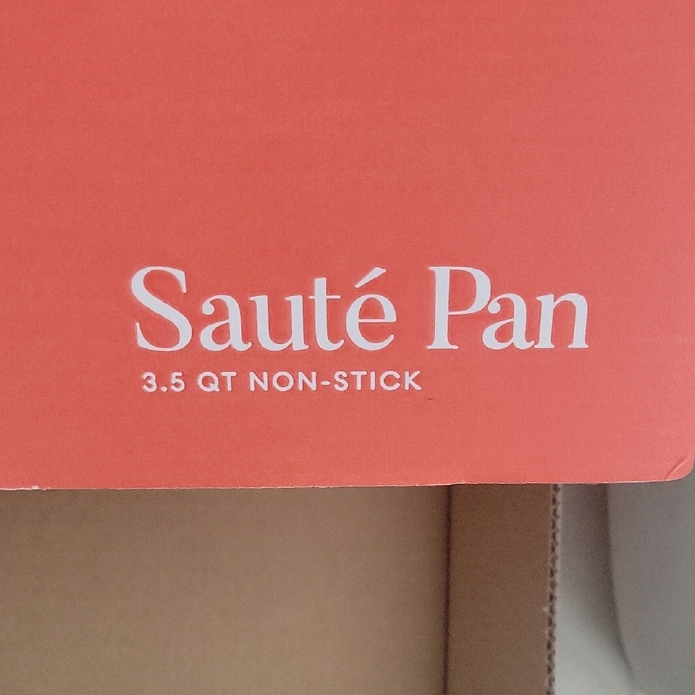 Red Cookware - Picture 2 of 7